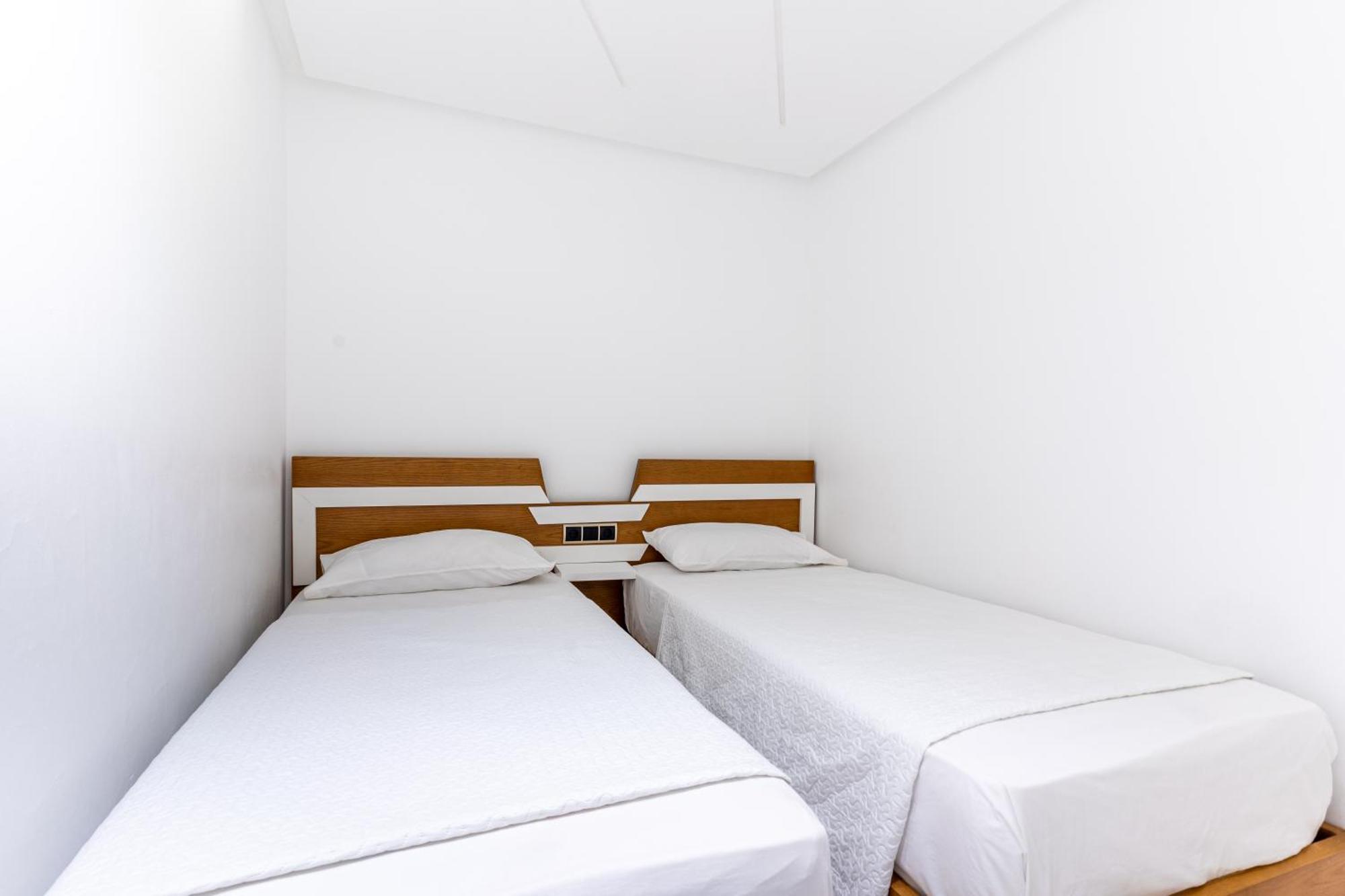 Hot Appar Luxury Suitemar M'Diq Esterno foto